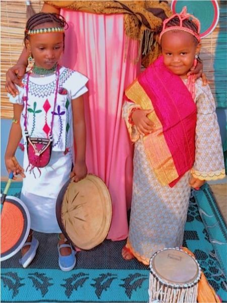Royal Court Int'l School - Contact